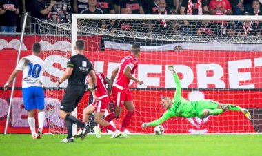 Dinamo-Farul, scor 0-2 în etapa a 10-a din SuperLiga României