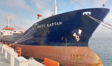 Nava Mecit Kaptan, eşuată luna trecută, va părăsi portul Constanţa remorcată către un şantier din Turcia