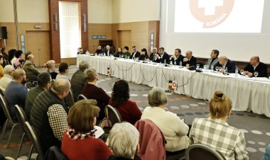 Liderii Sanitas: Vom continua protestele până când creşterea salarială de 20 la sută, va fi îndeplinită