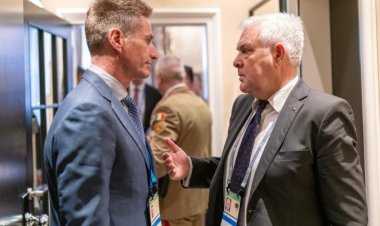 Tîlvăr: Dotarea Armatei României cu echipamente de ultimă generaţie este o prioritate pentru echipa mea