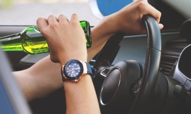 Ce riscă șoferii prinși drogați sau beți la volan?