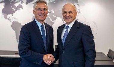 Geoană își dă demisia de la NATO: Să fiu în conducerea NATO a fost onoarea vieții mele.
