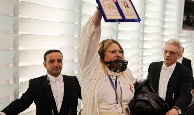 Roberta Metsola a anunţat sancţionarea Dianei Şoşoacă pentru deranjarea şedinţei din 18 iulie