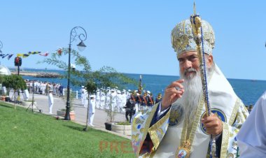 O nouă amânare a pronunţării Curţii de Apel în dosarul arhiepiscopului Teodosie