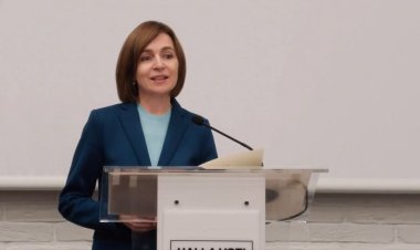 Maia Sandu îl felicită pe Nicușor Dan: Mergem împreună cu încredere pe drumul european