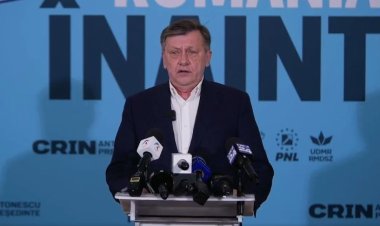 Crin Antonescu răspunde acuzațiilor: Nu am fost colaborator al Securității. Am fost o victimă, nu colaborator