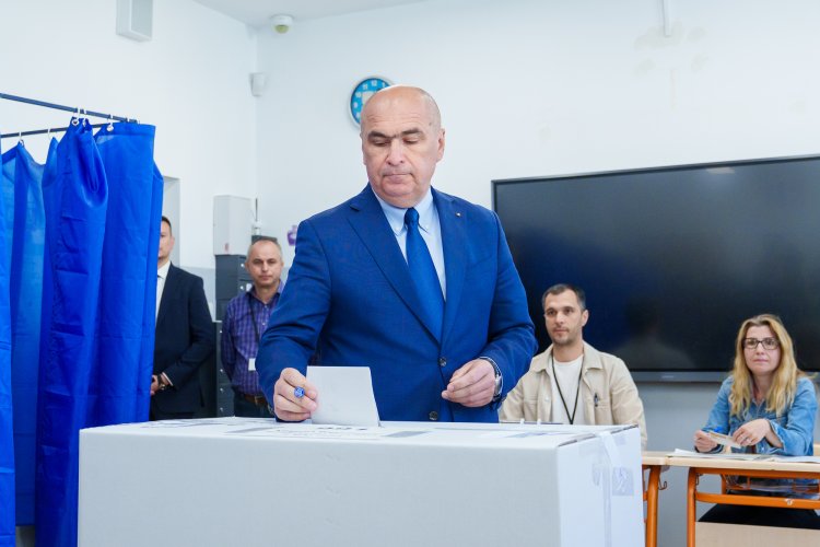 Bolojan: Vremurile liniştite au apus. Fiecare cetăţean care se prezintă la vot poate face istorie pentru România
