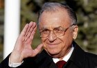 Fostul președinte Ion Iliescu a murit la vârsta de 95 de ani. Era diagnosticat cu cancer pulmonar.