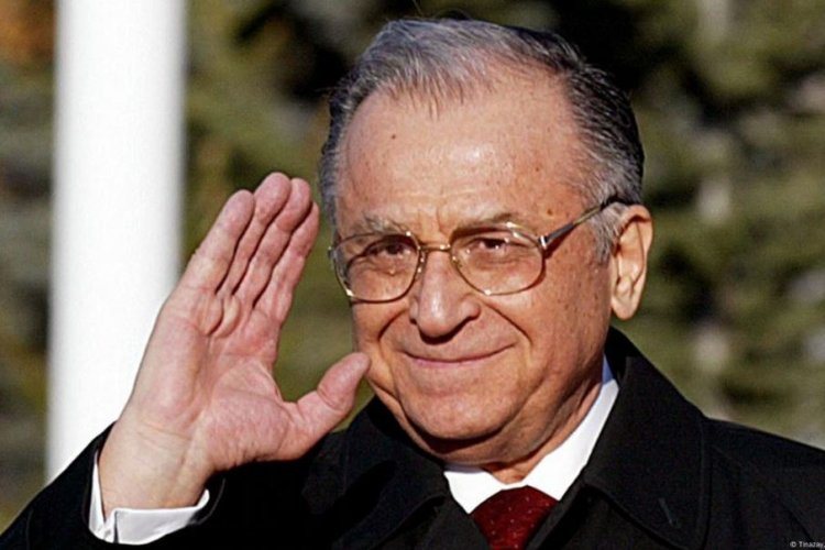 Fostul președinte Ion Iliescu a murit la vârsta de 95 de ani. Era diagnosticat cu cancer pulmonar.