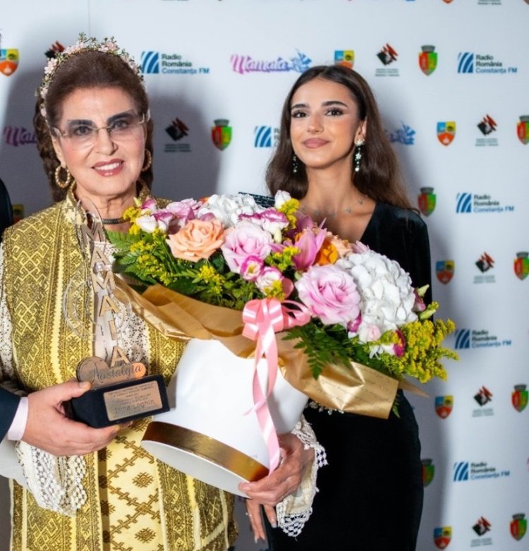 Stațiunea Mamaia a trăit, zilele trecute, un regal al cântecului și dansului popular românesc. Irina Loghin a primit Trofeul Mamaia Nostalgia