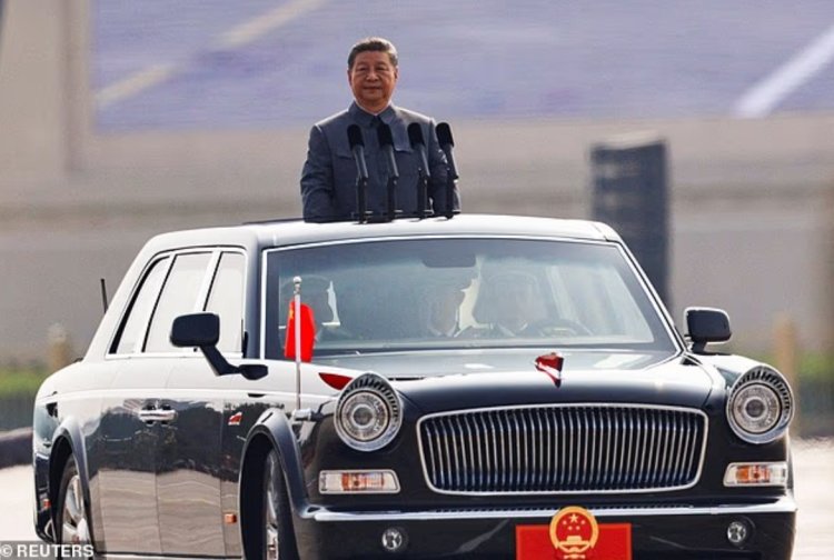 Xi Jinping, la parada de la Beijing: China este de neoprit. Omenirea trebuie să aleagă între pace și război