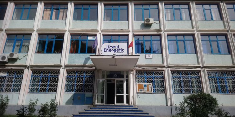 Profesor de religie de la Liceul Energetic din Constanța este acuzat că ar fi încercat să corupă sexual doi elevi minori