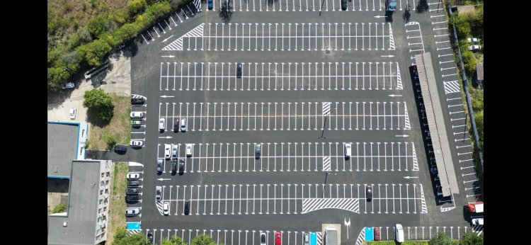 O nouă parcare cu aproape 500 de locuri a fost amenajată în cartierul KM 4-5