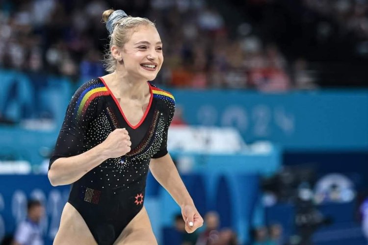 Sabrina Maneca-Voinea, calificată în finalele de la sol și bârnă la Mondiale de gimnastică de la Jakarta