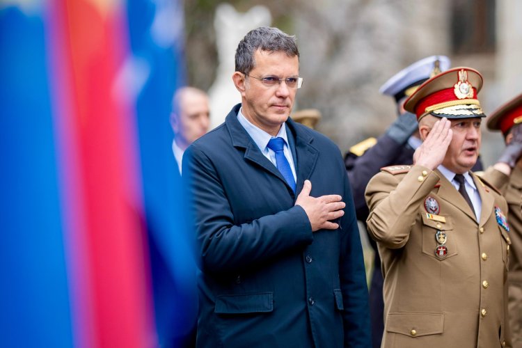 Ministrul Apărării, Ionuţ Moşteanu a demisionat: Fac acest gest cu asumare și respect față de Armata Română