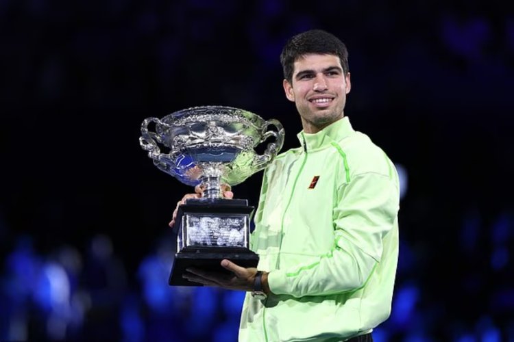 Carlos Alcaraz câștigă la Australian Open și devine cel mai tânăr jucător cu toate titlurile de Grand Slam