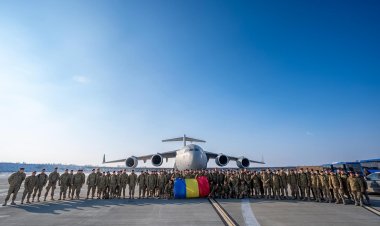 Militarii români din Irak au revenit în țară