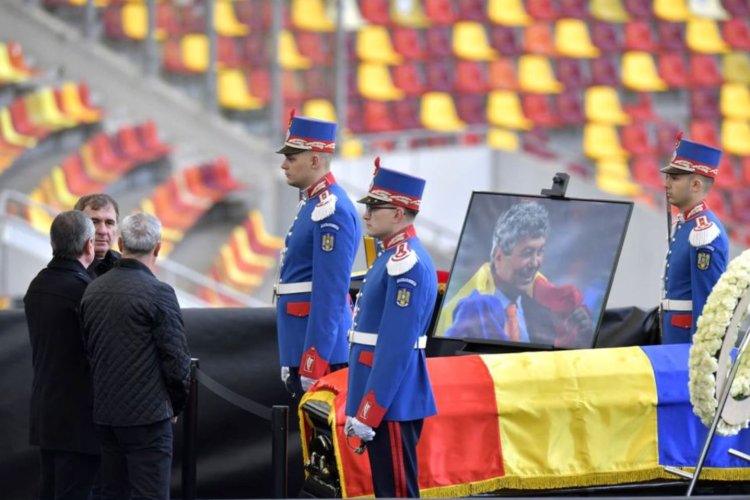 Gheorghe Hagi: Mircea Lucescu a făcut totul pentru fotbal până în ultimul moment