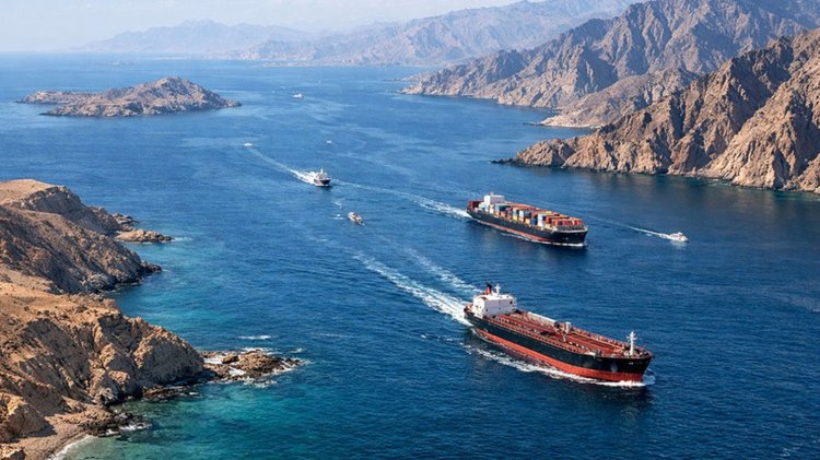 Iranul închide din nou Stâmtoarea Ormuz. Forţele iraniene: Revine la starea anterioară sub control militar strict