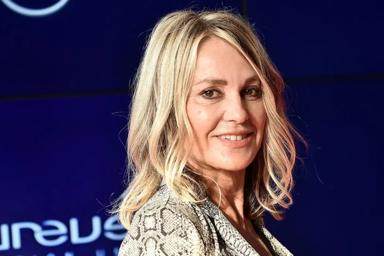 Nadia Comăneci va fi decorată vineri de președintele Nicușor Dan