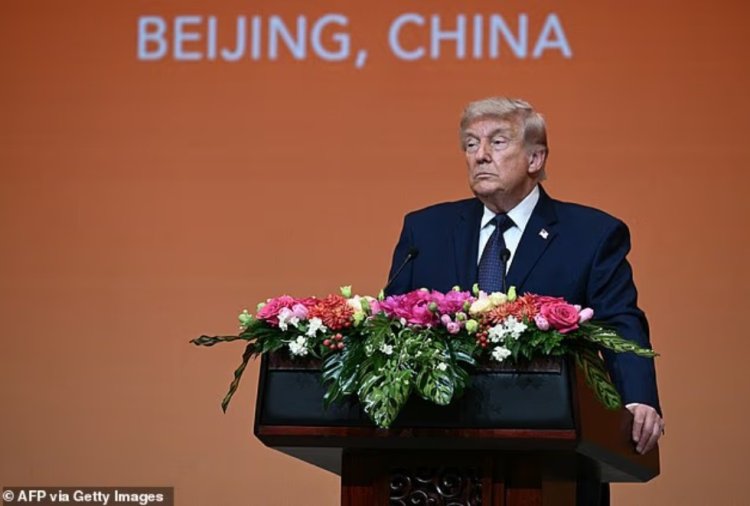 Trump anunță că Beijingul va comanda 200 de avioane mari de la Boeing