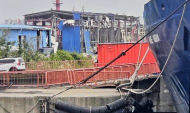 O hală industrială din zona Danei 78 a Portului Constanța a fost distrusă