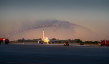 Primul charter cu turiști polonezi a aterizat la Aeroportul Internațional Mihail Kogălniceanu