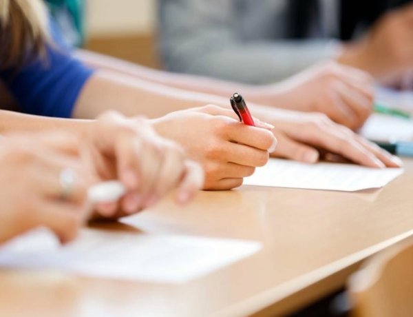 Proba la matematică și istorie de la Bacalaureat 2026, amânată din cauza caniculei