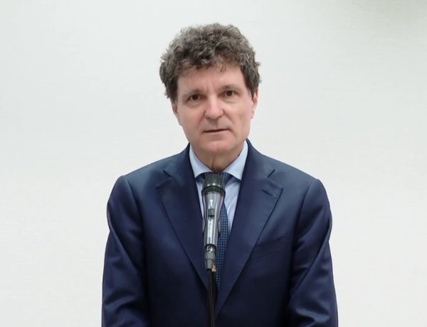 Nicușor Dan susţine că încă nu există o majoritate pentru formarea unui guvern