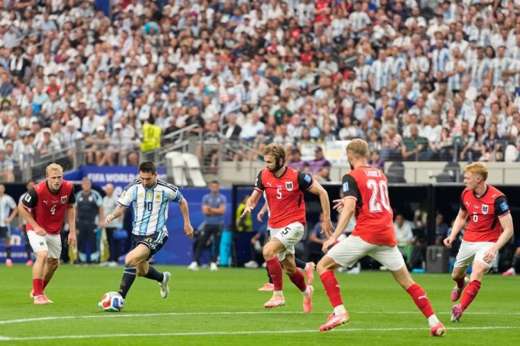 Argentina învinge Austria și se califică în 16-imi. Messi a devenit cel mai bun marcator din istoria Cupei Mondiale