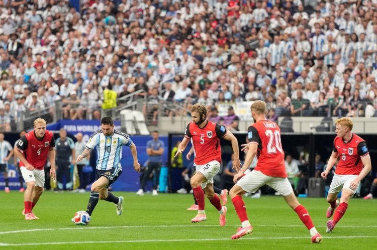 Argentina învinge Austria și se califică în 16-imi. Messi a devenit cel mai bun marcator din istoria Cupei Mondiale