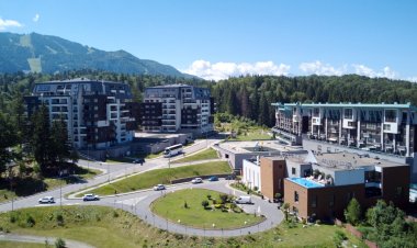 De la profit la supraviețuire: hotelierii de la munte resimt scăderea bugetelor de vacanță