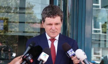 Nicuşor Dan: E momentul să tranşăm problema. Societatea aşteaptă să avem Guvern.