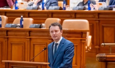 Guvernul Siegfried Mureşan nu a obţinut votul de învestitură al Parlamentului