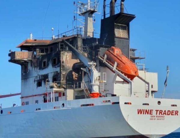 Doar unul din cei cinci marinari de pe nava Wide Trader a rămas internat