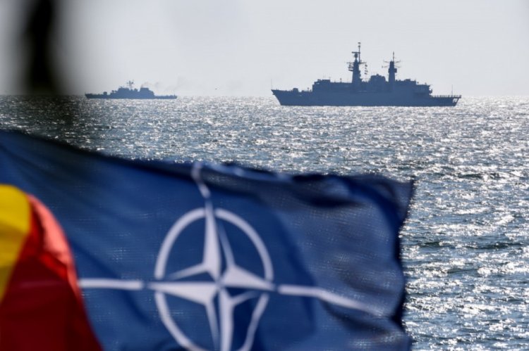 NATO va desfășura resurse suplimentare în Marea Neagră în urma atacurilor cu drone împotriva navelor comerciale